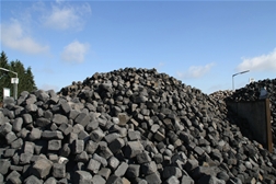 Refractory demolition material